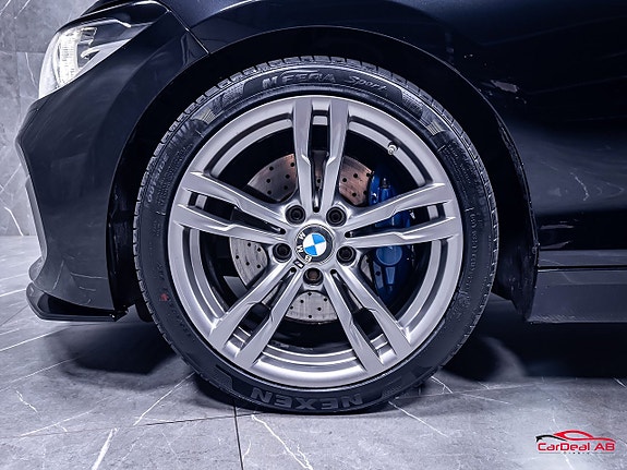 BMW M135i 29 of 30
