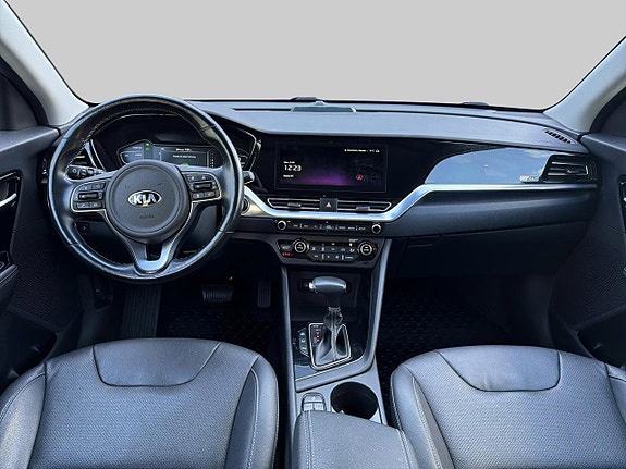 Kia Niro 7 of 14