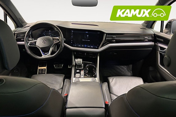 Volkswagen Touareg 10 of 24
