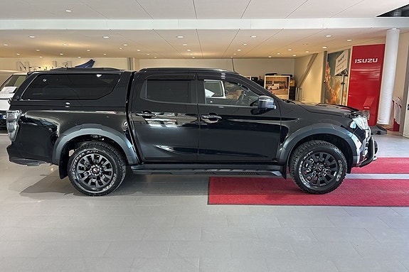 Isuzu D-max 11 of 11