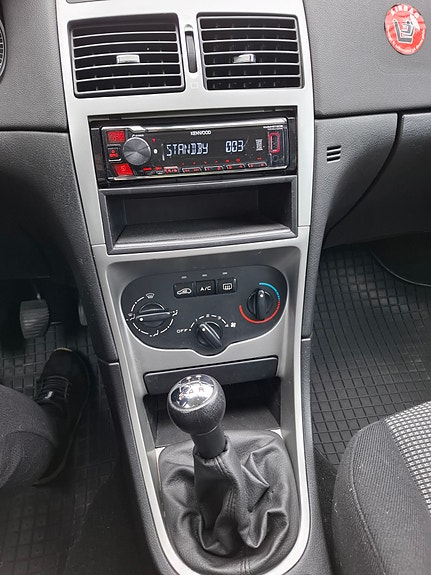 Peugeot 307 10 of 12
