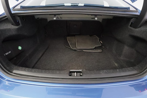 Volvo S60 8 of 30