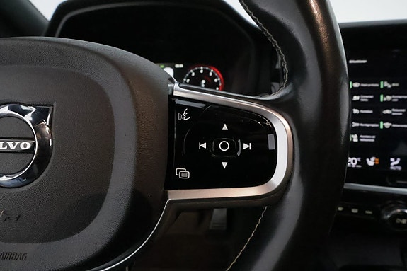 Volvo S60 17 of 30