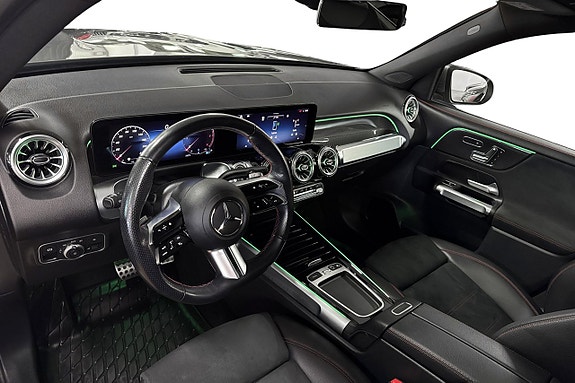Mercedes-Benz GLB220 d 13 of 21