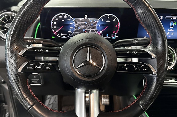 Mercedes-Benz GLB220 d 7 of 21