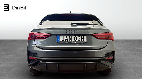 Audi Q3 5 of 13