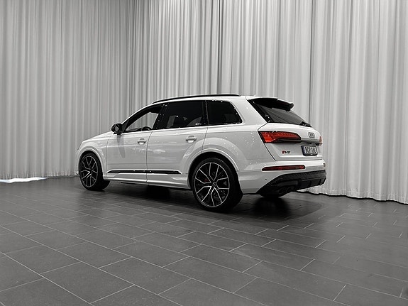Audi SQ7 3 of 19