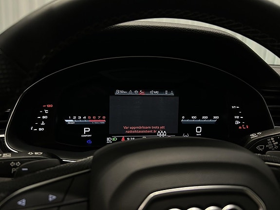 Audi SQ7 15 of 19