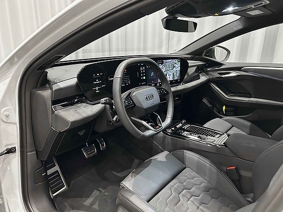 Audi A6 e-tron 12 of 20