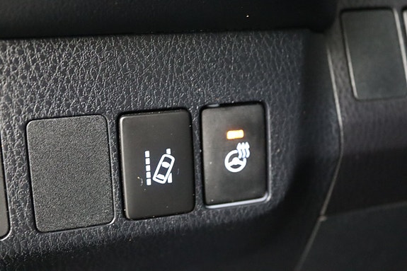 Toyota RAV4 21 of 24