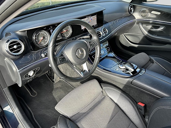 Mercedes-Benz E220 d 5 of 9