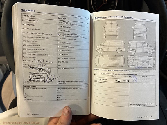 Volkswagen Transporter 23 of 30
