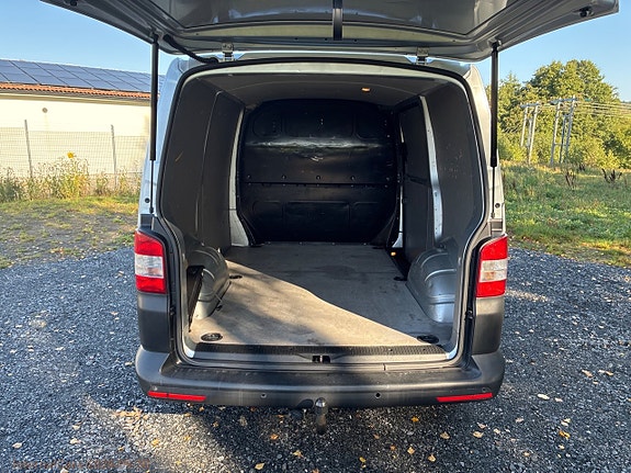 Volkswagen Transporter 9 of 30