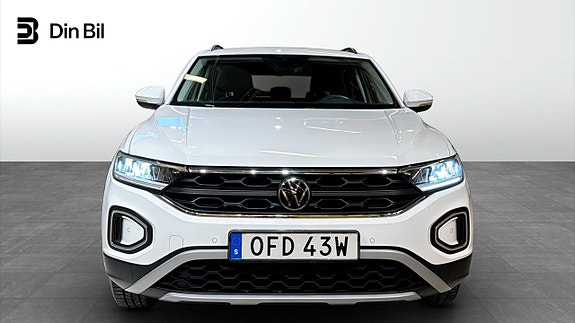 Volkswagen T-Roc 4 of 18
