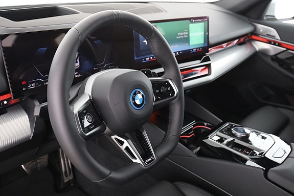 BMW 530e 12 of 30