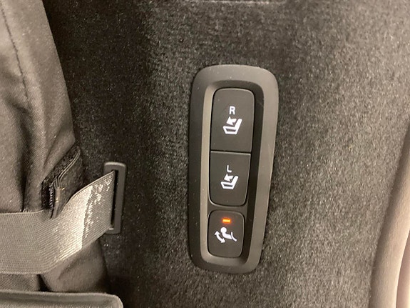 Volvo V90 Cross Country 17 of 18
