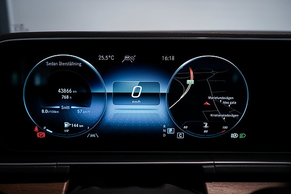 Mercedes-Benz GLE300 d 15 of 30