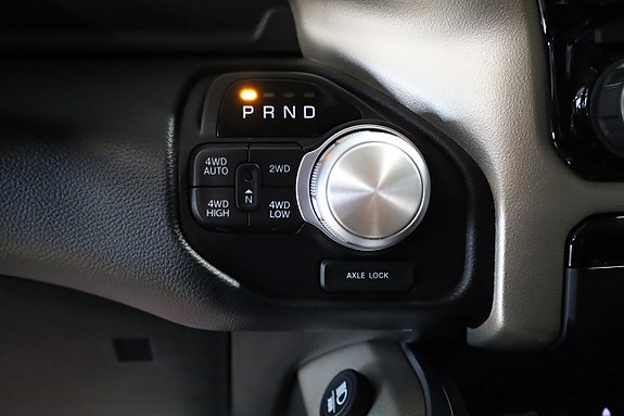 Dodge RAM 1500 12 of 18