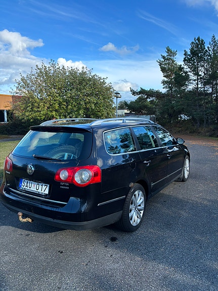 Volkswagen Passat 3 of 5