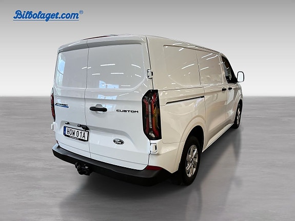 Ford E-Transit 6 of 13