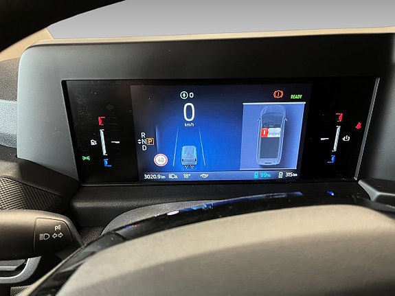 Ford E-Transit 12 of 13