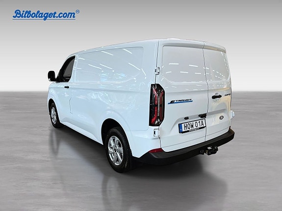 Ford E-Transit 8 of 13