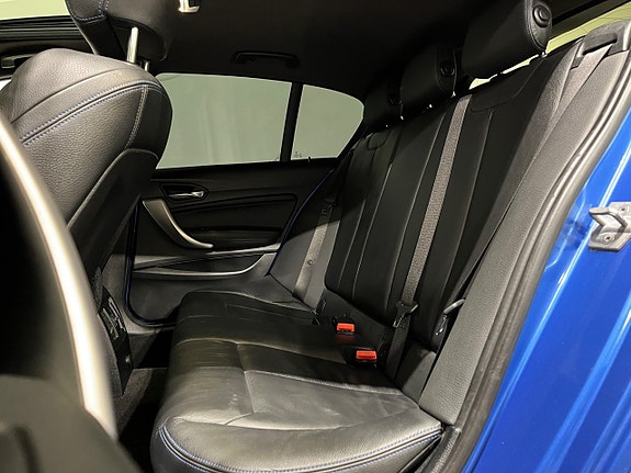 BMW 118i 10 of 19