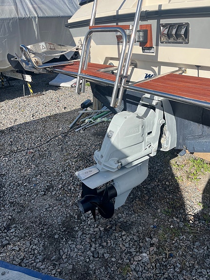 Windy 22 Sport – Volvo Penta 5.0 GXi V8 270 hk – DP-E Duoprop 9 of 11