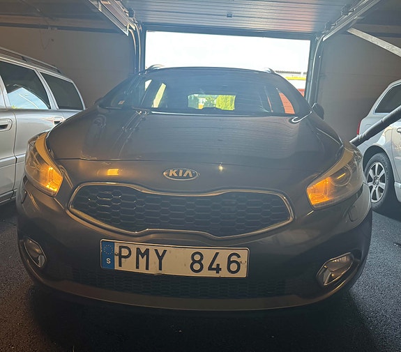 Kia Ceed 13 of 13