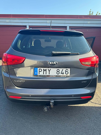 Kia Ceed 4 of 13