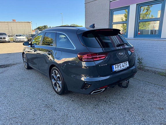 Kia Ceed 5 of 21