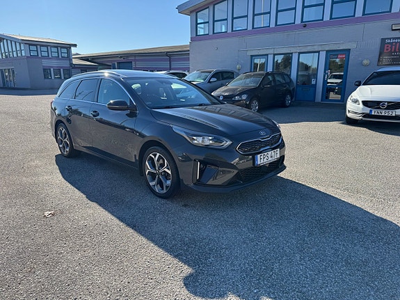 Kia Ceed 3 of 21