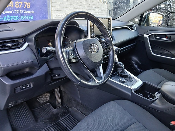 Toyota RAV4 20 of 22
