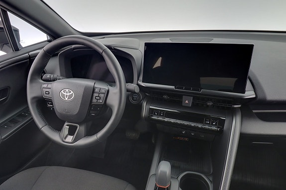 Toyota C-HR 15 of 28