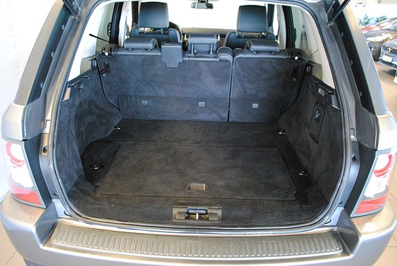 Land Rover Range Rover Sport 8 of 9