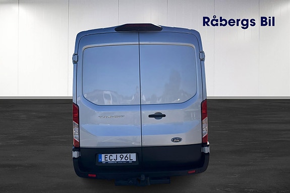 Ford Transit 9 of 11