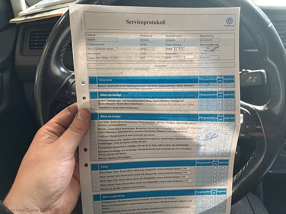 Volkswagen Caddy Maxi 22 of 29