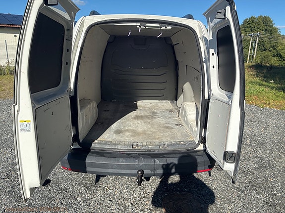 Volkswagen Caddy Maxi 9 of 29
