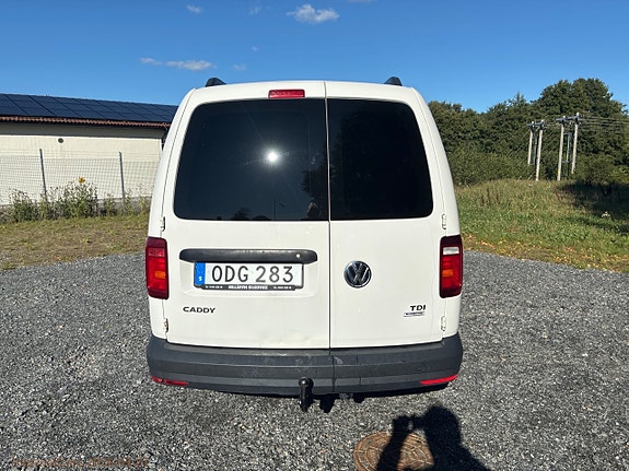 Volkswagen Caddy Maxi 6 of 29