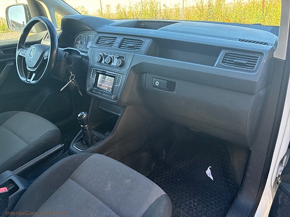 Volkswagen Caddy Maxi 14 of 29