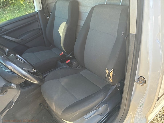 Volkswagen Caddy Maxi 15 of 29
