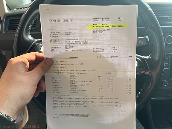 Volkswagen Caddy Maxi 24 of 29