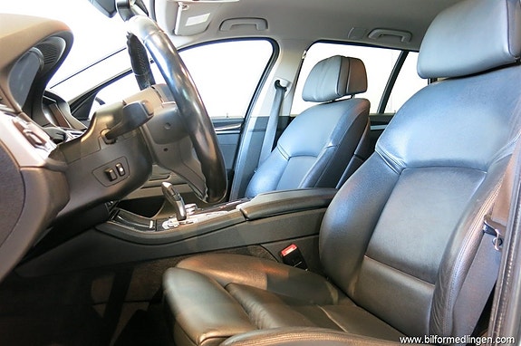 BMW 520 10 of 15