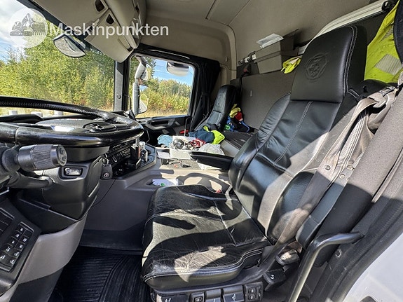 Scania P320 Kran och Lastväxlare 10 of 27