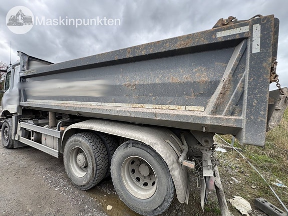 Mercedes-Benz Arocs 6x2 Schaktbil 8 of 27