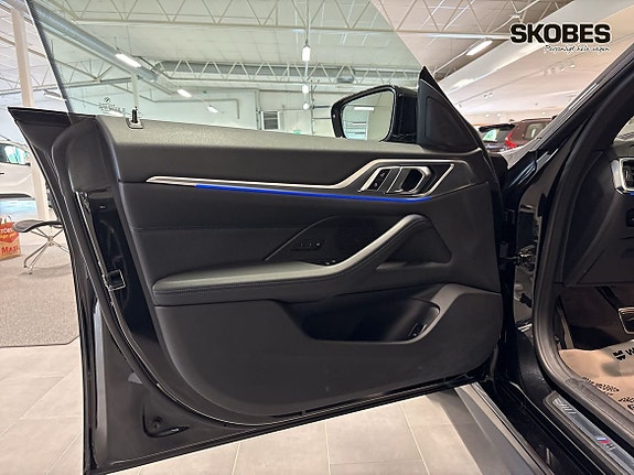 BMW 430i 14 of 16