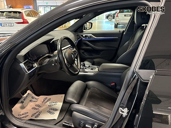 BMW 430i 7 of 16