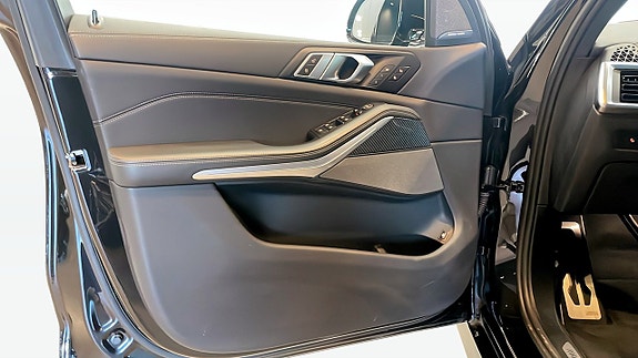 BMW X5 11 of 13