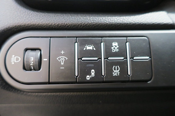 Kia XCeed 11 of 13