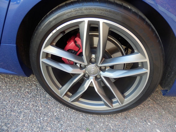 Audi A6 9 of 13